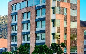 Hotel Parque 63